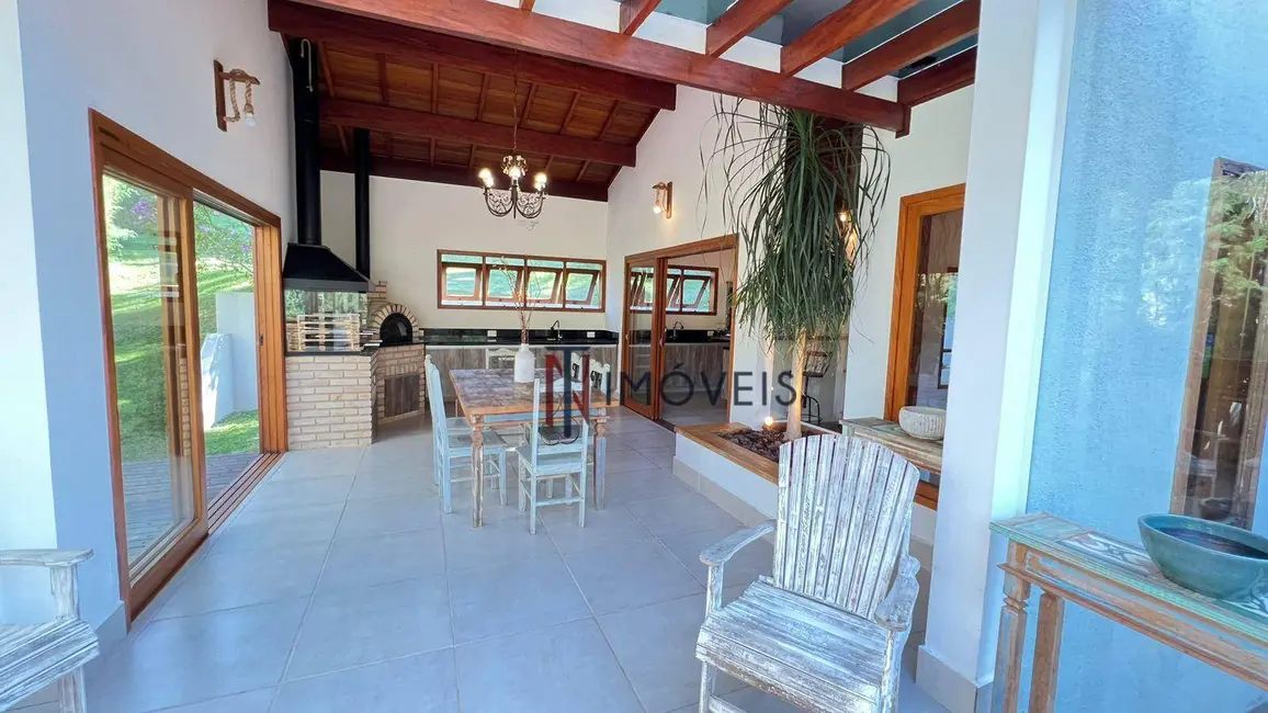 Foto 8 de Casa com 3 quartos à venda e para alugar, 1069m2 em Estância Santa Maria do Portão, Atibaia - SP