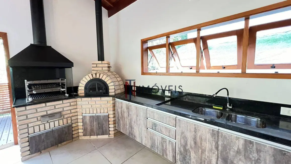 Foto 9 de Casa com 3 quartos à venda e para alugar, 1069m2 em Estância Santa Maria do Portão, Atibaia - SP