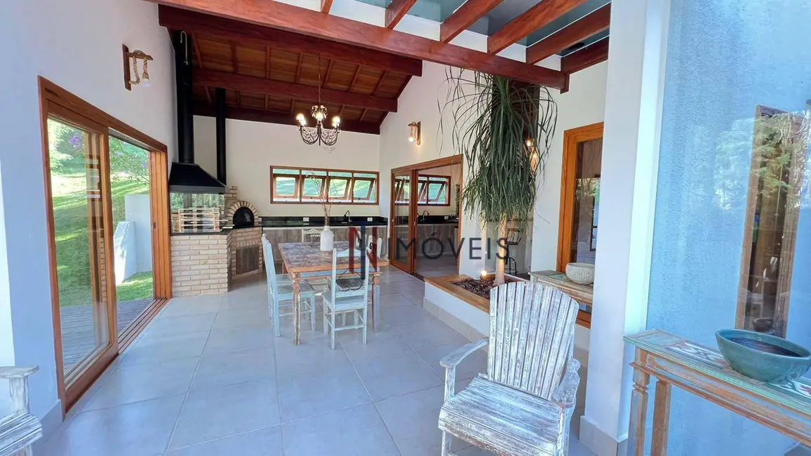 Foto 7 de Casa com 3 quartos à venda e para alugar, 1069m2 em Estância Santa Maria do Portão, Atibaia - SP