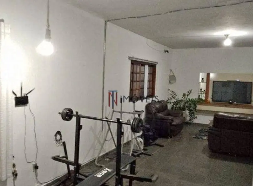 Foto 2 de Casa com 4 quartos à venda, 330m2 em Bom Jesus Dos Perdoes - SP