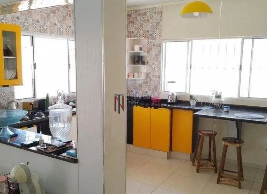 Foto 7 de Casa com 4 quartos à venda, 330m2 em Bom Jesus Dos Perdoes - SP