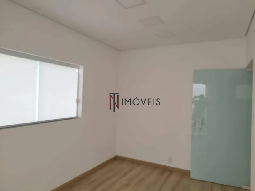 Foto 10 de Casa para alugar, 177m2 em Cidade Satélite, Atibaia - SP