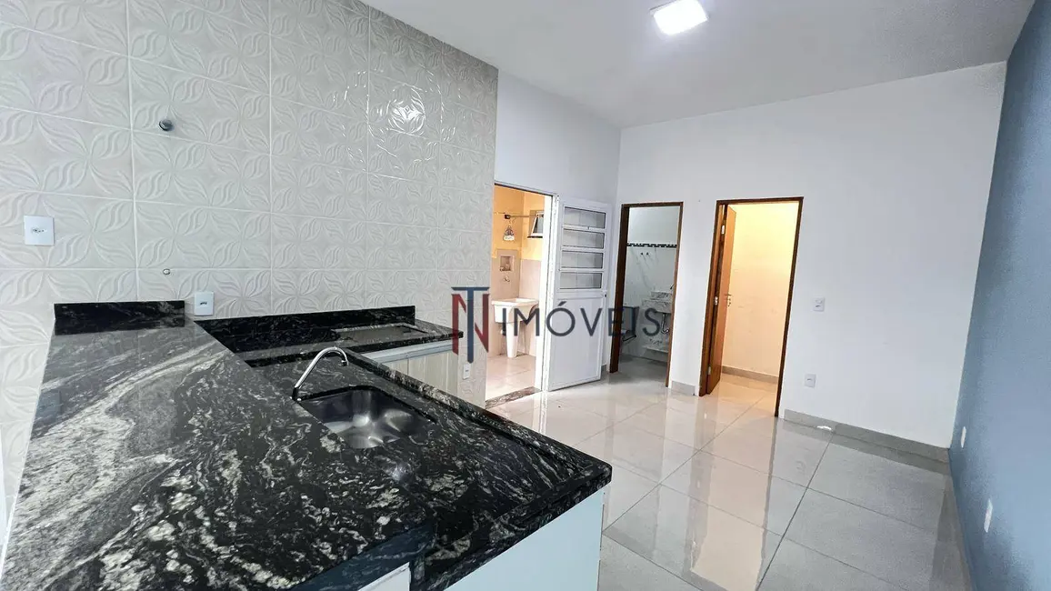 Casa com 1 quarto à venda, 70m2 em Piracaia - SP - imagem 8 Foto 8 de Casa com 1 quarto à venda, 70m2 em Piracaia - SP