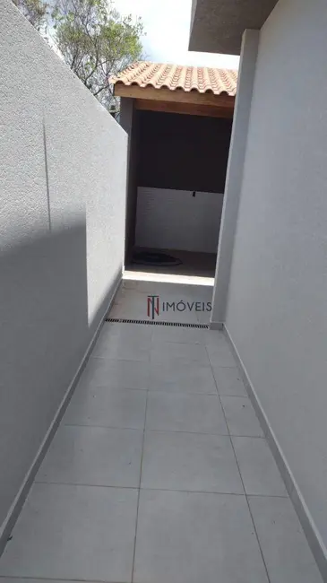 Foto 9 de Casa com 3 quartos à venda, 200m2 em Bom Jesus Dos Perdoes - SP