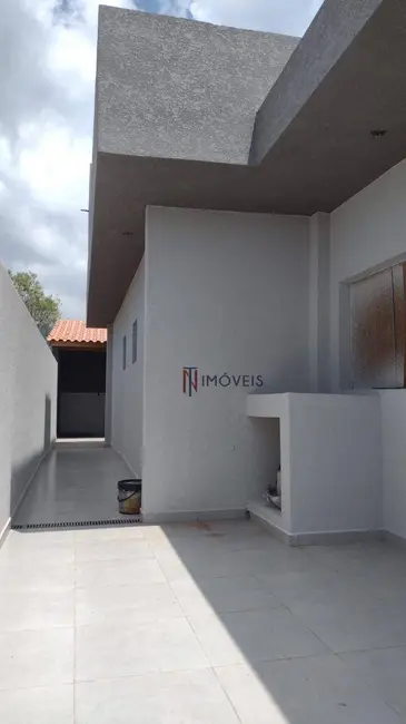 Foto 1 de Casa com 3 quartos à venda, 200m2 em Bom Jesus Dos Perdoes - SP