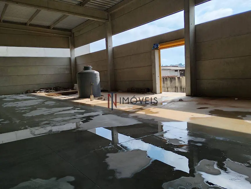 Foto 3 de Armazém / Galpão para alugar, 1600m2 em Bom Jesus Dos Perdoes - SP