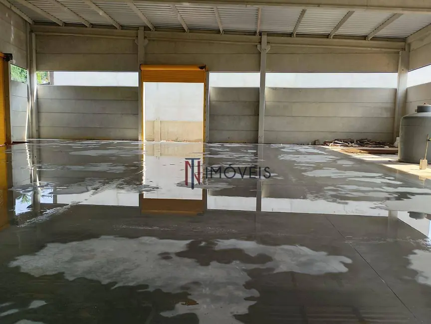 Foto 2 de Armazém / Galpão para alugar, 1600m2 em Bom Jesus Dos Perdoes - SP