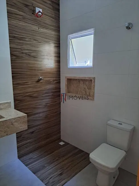 Foto 6 de Casa com 3 quartos à venda, 200m2 em Bom Jesus Dos Perdoes - SP