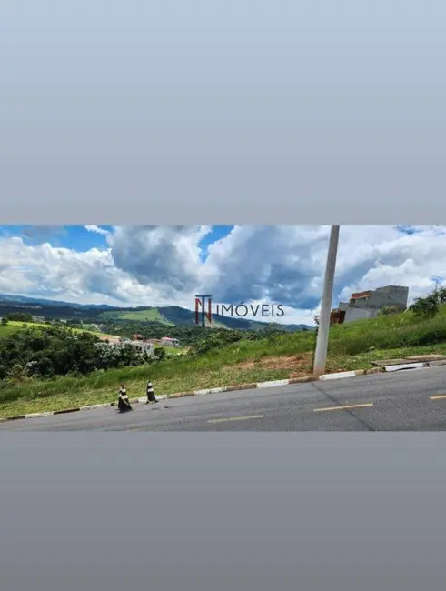 Foto 2 de Terreno / Lote à venda, 300m2 em Bom Jesus Dos Perdoes - SP