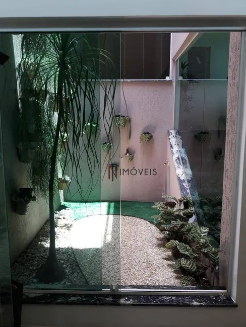 Foto 4 de Casa com 4 quartos à venda, 600m2 em Vila Petrópolis, Atibaia - SP