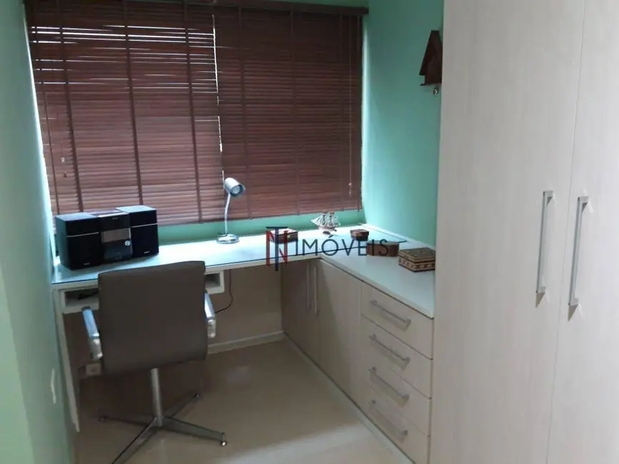 Foto 7 de Casa com 4 quartos à venda, 600m2 em Vila Petrópolis, Atibaia - SP