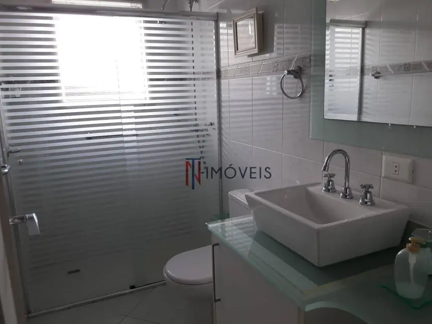 Foto 9 de Casa com 4 quartos à venda, 600m2 em Vila Petrópolis, Atibaia - SP