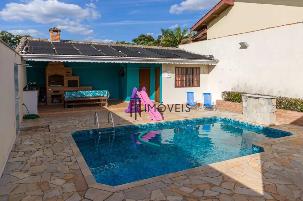 Foto 3 de Casa com 3 quartos à venda, 350m2 em Jardim dos Pinheiros, Atibaia - SP