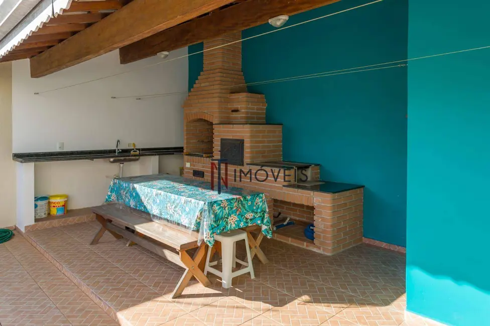 Foto 4 de Casa com 3 quartos à venda, 350m2 em Jardim dos Pinheiros, Atibaia - SP