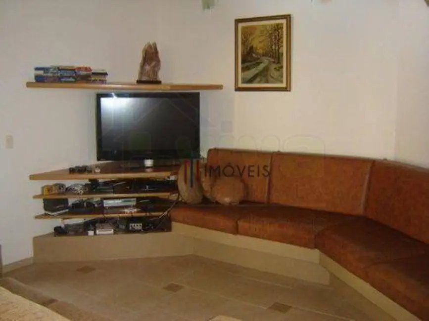 Sobrado com 5 quartos à venda em Atibaia - SP - imagem 9 Foto 9 de Sobrado com 5 quartos à venda em Atibaia - SP