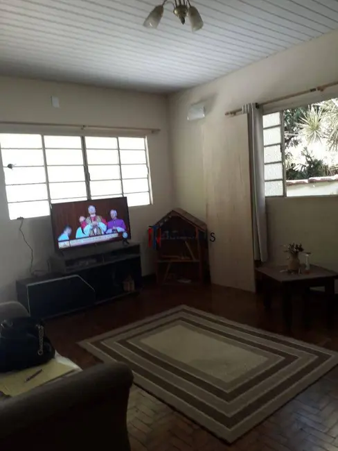 Foto 2 de Casa com 3 quartos à venda, 500m2 em Alvinópolis, Atibaia - SP