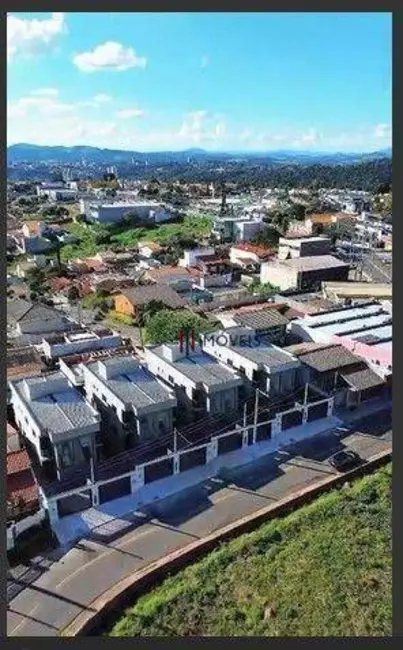 Foto 1 de Sobrado com 3 quartos à venda, 125m2 em Jardim Eneide, Atibaia - SP