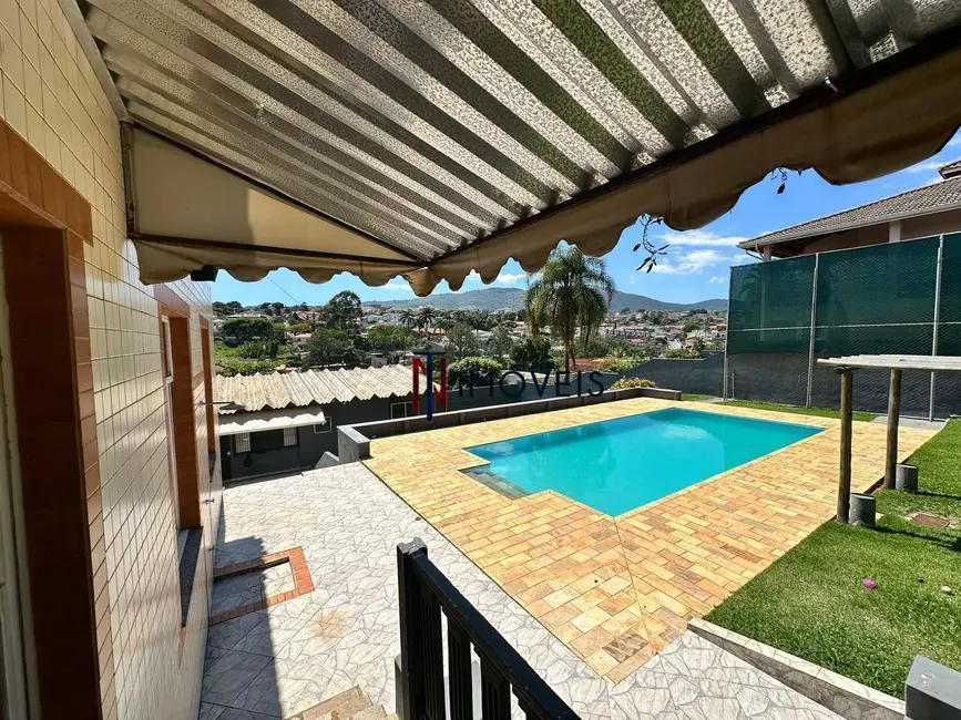 Casa com 3 quartos à venda, 1320m2 em Jardim Paulista, Atibaia - SP - imagem 4 Foto 4 de Casa com 3 quartos à venda, 1320m2 em Jardim Paulista, Atibaia - SP