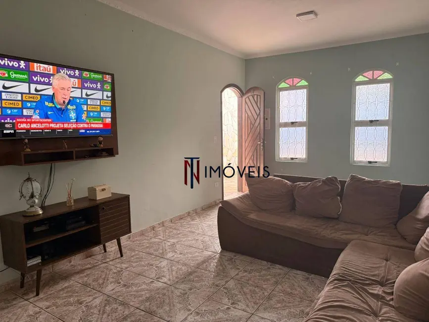 Foto 1 de Casa com 2 quartos à venda, 250m2 em Jardim Imperial, Atibaia - SP