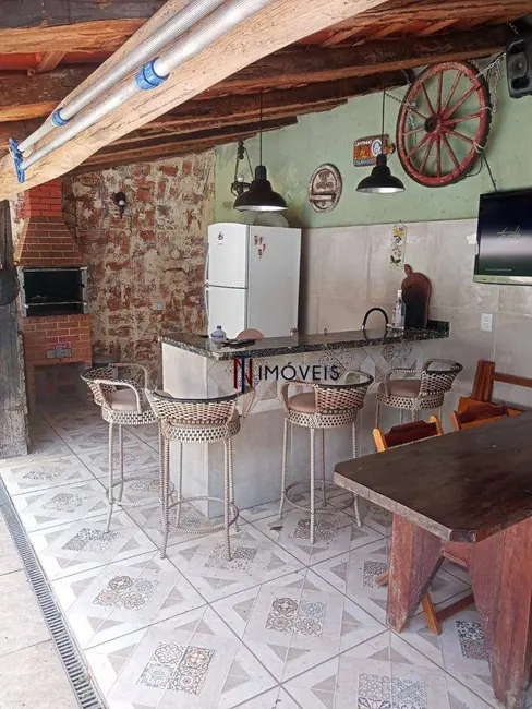 Foto 4 de Casa com 3 quartos à venda, 851m2 em Piracaia - SP