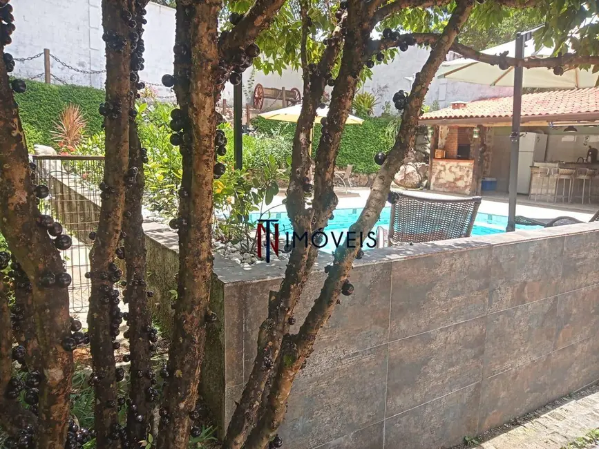 Foto 7 de Casa com 3 quartos à venda, 851m2 em Piracaia - SP