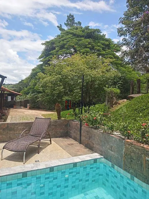 Foto 2 de Casa com 3 quartos à venda, 851m2 em Piracaia - SP