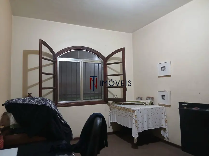Casa com 4 quartos para alugar, 219m2 em Alvinópolis, Atibaia - SP - imagem 8 Foto 8 de Casa com 4 quartos para alugar, 219m2 em Alvinópolis, Atibaia - SP