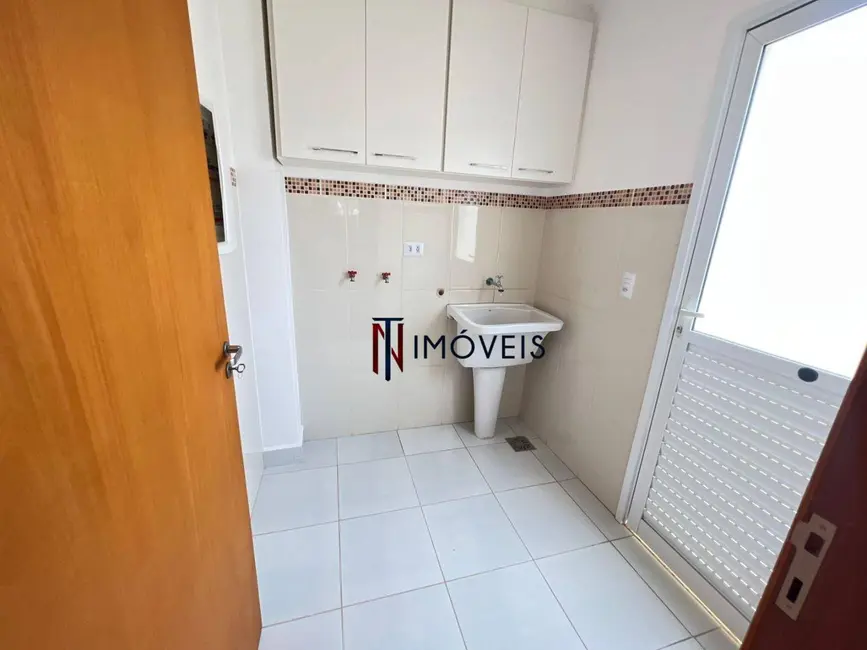 Foto 4 de Casa de Condomínio com 3 quartos para alugar, 300m2 em Jardim do Lago, Atibaia - SP