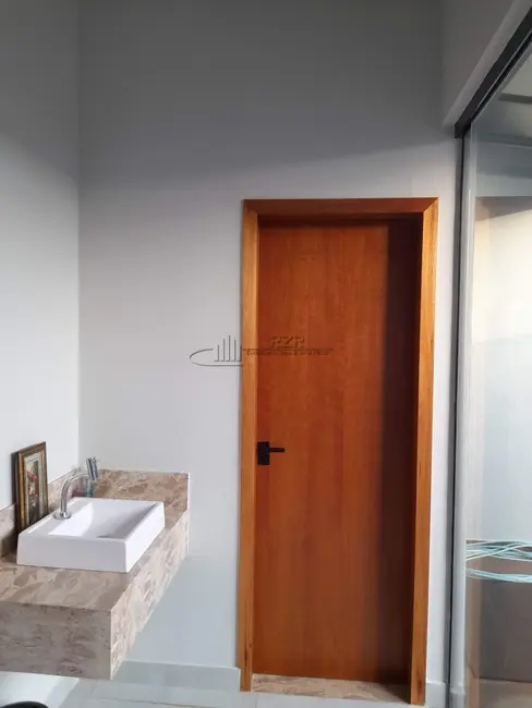 Foto 8 de Casa com 2 quartos à venda, 101m2 em Luis Antonio - SP
