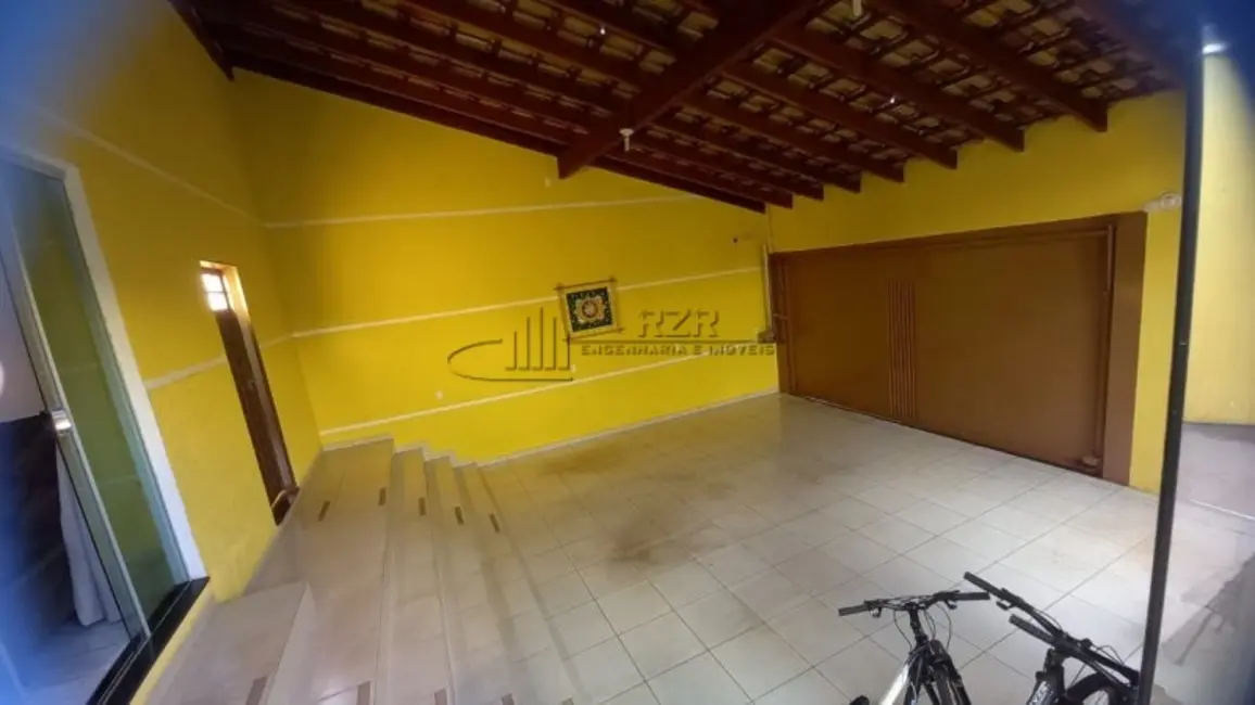 Casa com 3 quartos à venda, 200m2 em Luis Antonio - SP - imagem 9 Foto 9 de Casa com 3 quartos à venda, 200m2 em Luis Antonio - SP
