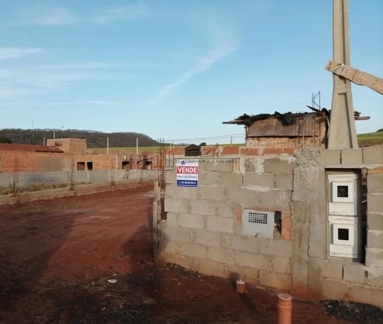 Foto 3 de Terreno / Lote à venda, 200m2 em Luis Antonio - SP