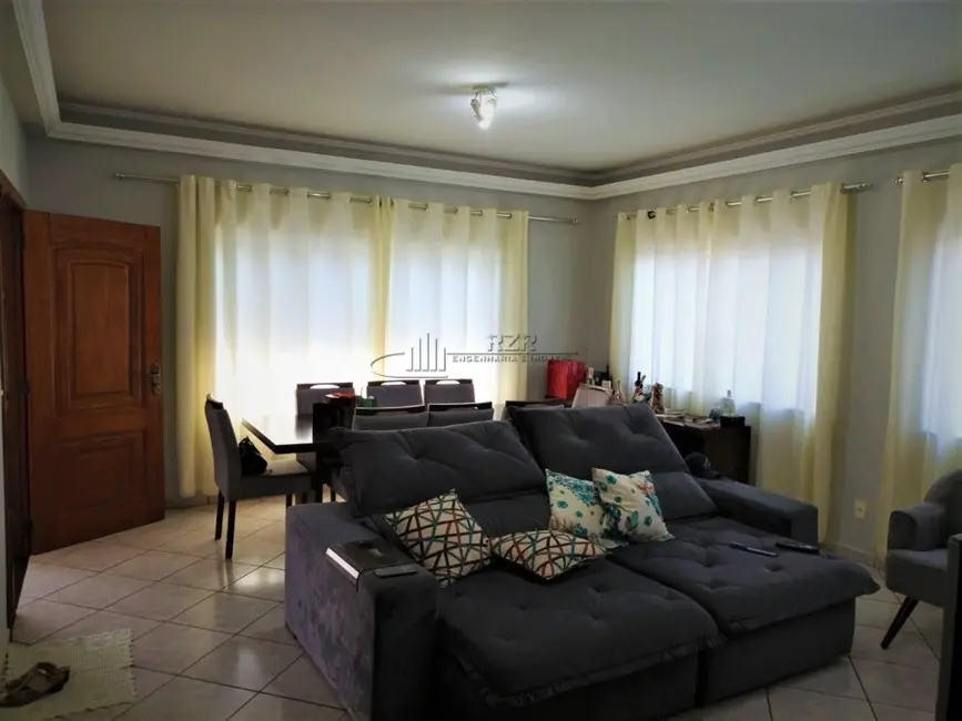 Foto 2 de Casa com 7 quartos à venda, 343m2 em Luis Antonio - SP