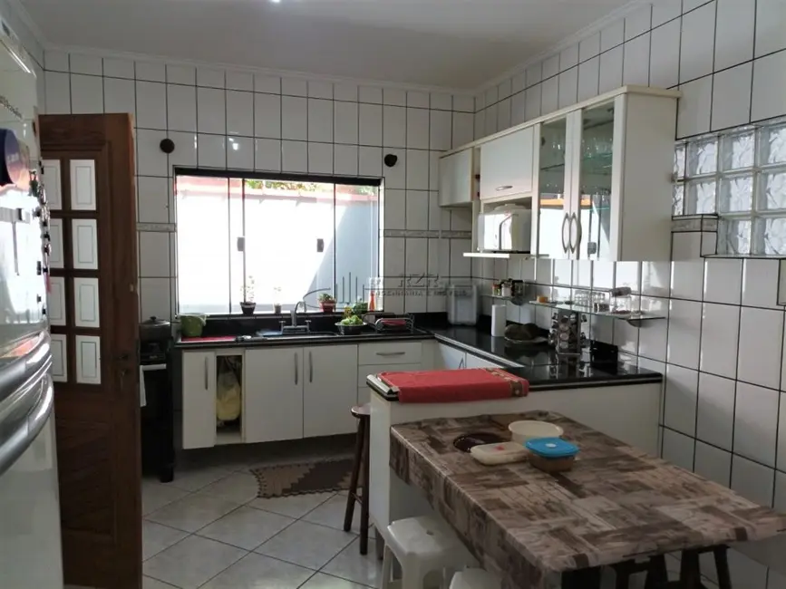 Foto 4 de Casa com 7 quartos à venda, 343m2 em Luis Antonio - SP