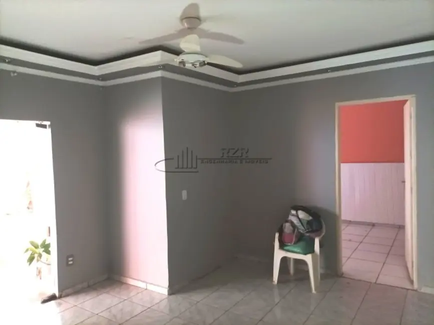 Foto 2 de Casa com 4 quartos à venda, 258m2 em Luis Antonio - SP