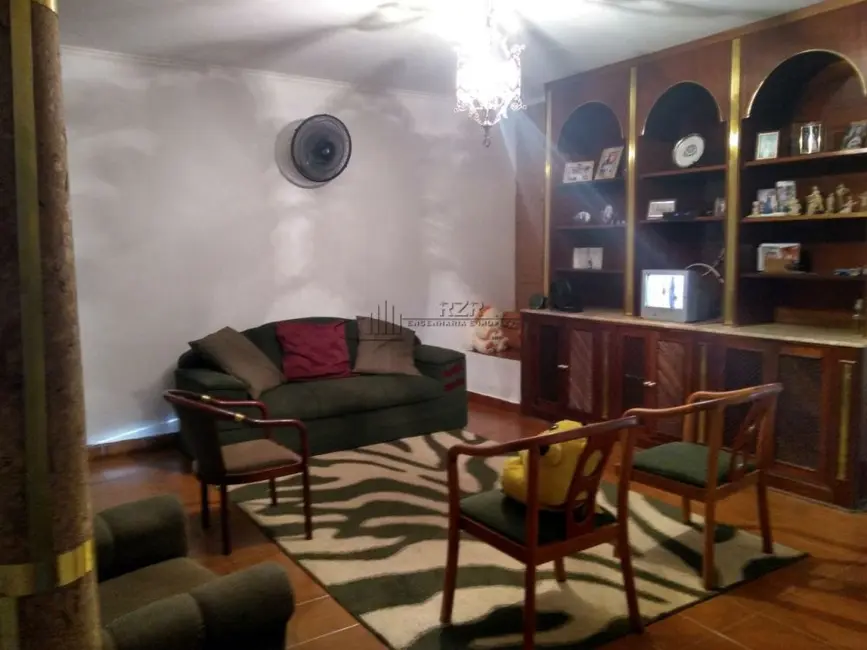 Foto 2 de Casa com 3 quartos à venda, 145m2 em Jardim Castelo Branco, Ribeirao Preto - SP