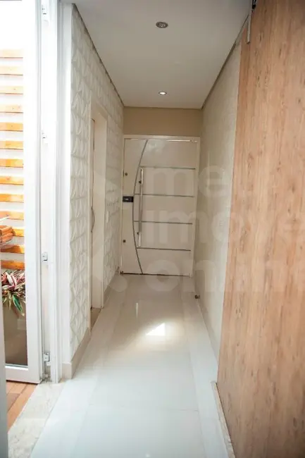 Foto 9 de Casa com 3 quartos à venda, 370m2 em Vila Ré, São Paulo - SP