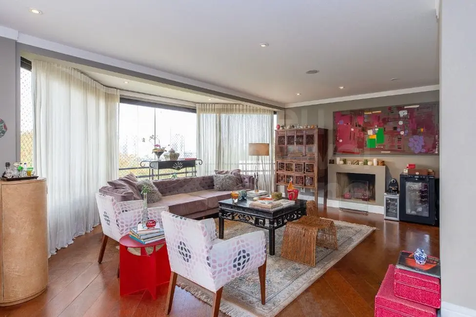 Foto 4 de Apartamento com 3 quartos à venda, 180m2 em Jardim Fonte do Morumbi, São Paulo - SP