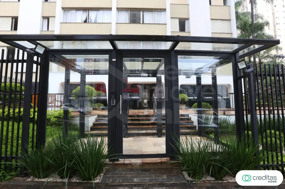 Apartamento com 3 quartos à venda, 131m2 em Moema, São Paulo - SP - imagem 2 Foto 2 de Apartamento com 3 quartos à venda, 131m2 em Moema, São Paulo - SP