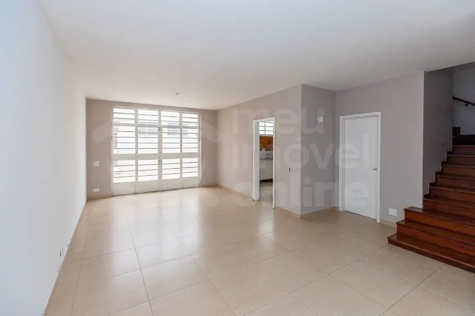 Foto 2 de Casa com 3 quartos à venda, 225m2 em São Paulo - SP