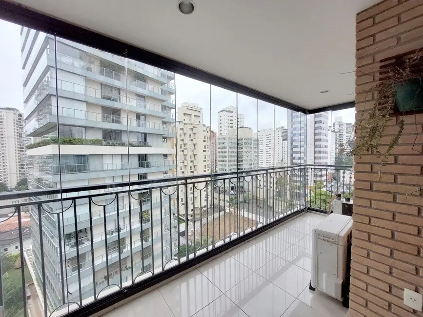 Foto 4 de Apartamento com 1 quarto à venda, 76m2 em Vila Nova Conceição, São Paulo - SP