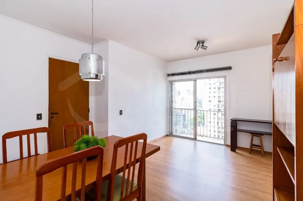 Foto 2 de Apartamento com 2 quartos à venda, 70m2 em Vila Olímpia, São Paulo - SP
