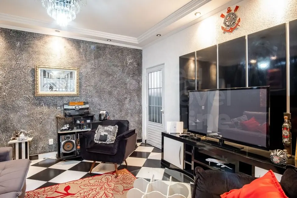 Foto 3 de Casa com 4 quartos à venda, 60m2 em Vila Tolstoi, São Paulo - SP