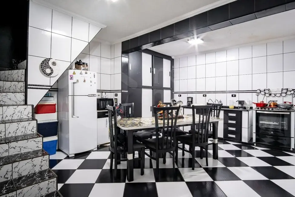 Foto 5 de Casa com 4 quartos à venda, 60m2 em Vila Tolstoi, São Paulo - SP