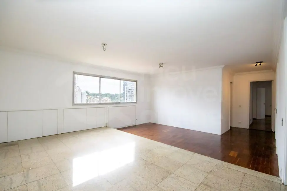 Apartamento com 4 quartos à venda, 121m2 em Vila Madalena, São Paulo - SP - imagem 3 Foto 3 de Apartamento com 4 quartos à venda, 121m2 em Vila Madalena, São Paulo - SP