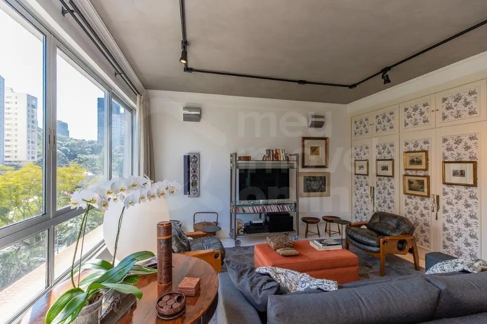 Foto 2 de Apartamento com 2 quartos à venda, 241m2 em Jardim Paulista, São Paulo - SP