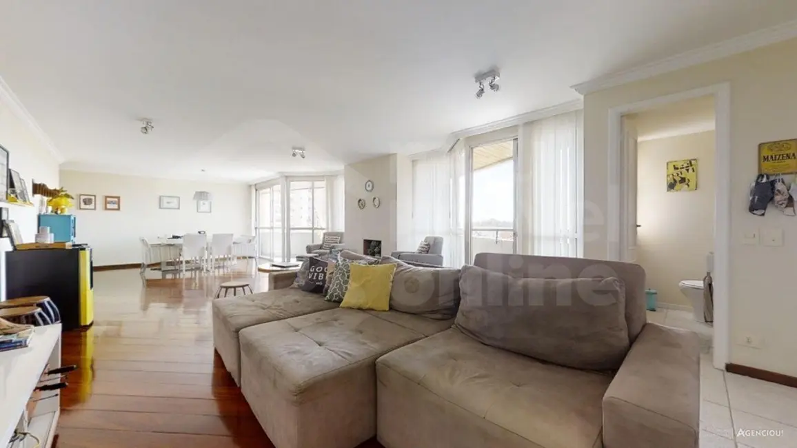 Foto 3 de Apartamento com 4 quartos à venda, 220m2 em São Paulo - SP