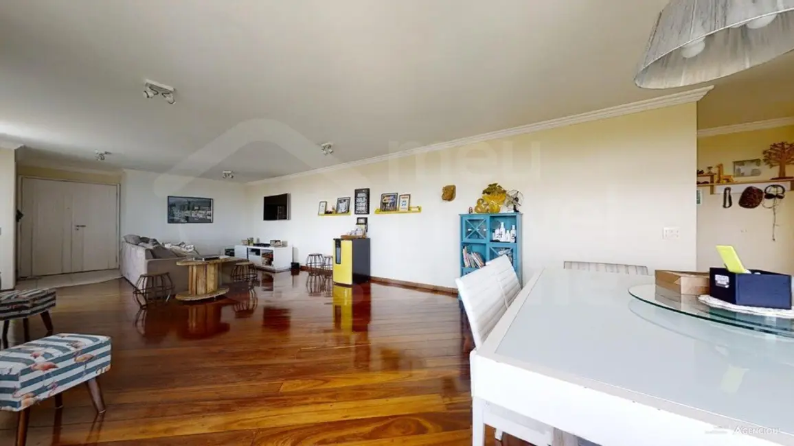 Foto 5 de Apartamento com 4 quartos à venda, 220m2 em São Paulo - SP