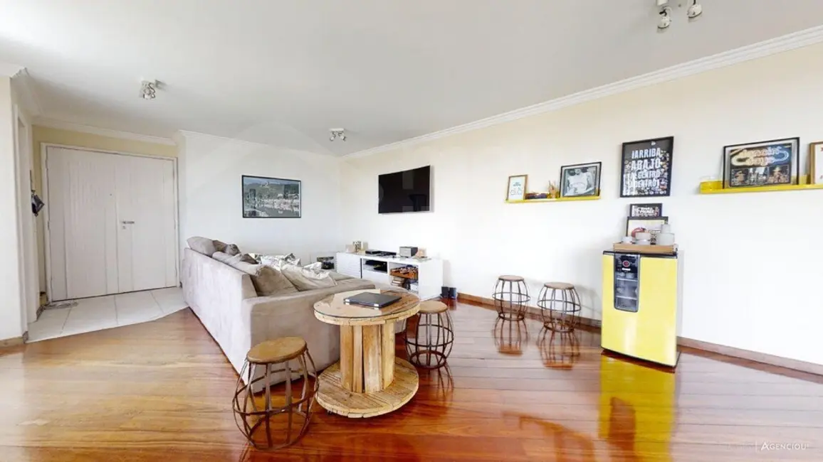 Foto 4 de Apartamento com 4 quartos à venda, 220m2 em São Paulo - SP