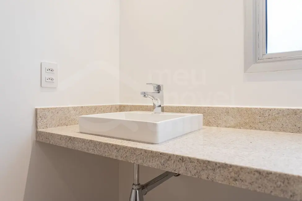 Apartamento com 2 quartos à venda, 103m2 em Vila Olímpia, São Paulo - SP - imagem 3 Foto 3 de Apartamento com 2 quartos à venda, 103m2 em Vila Olímpia, São Paulo - SP