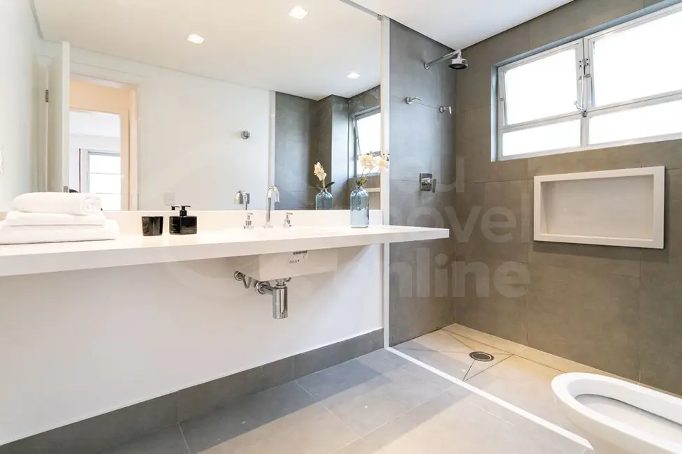 Apartamento com 3 quartos à venda, 135m2 em Bela Vista, São Paulo - SP - imagem 3 Foto 3 de Apartamento com 3 quartos à venda, 135m2 em Bela Vista, São Paulo - SP